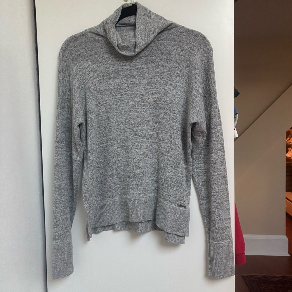 Abercrombie & Fitch Gray Cowl Neck Sweater